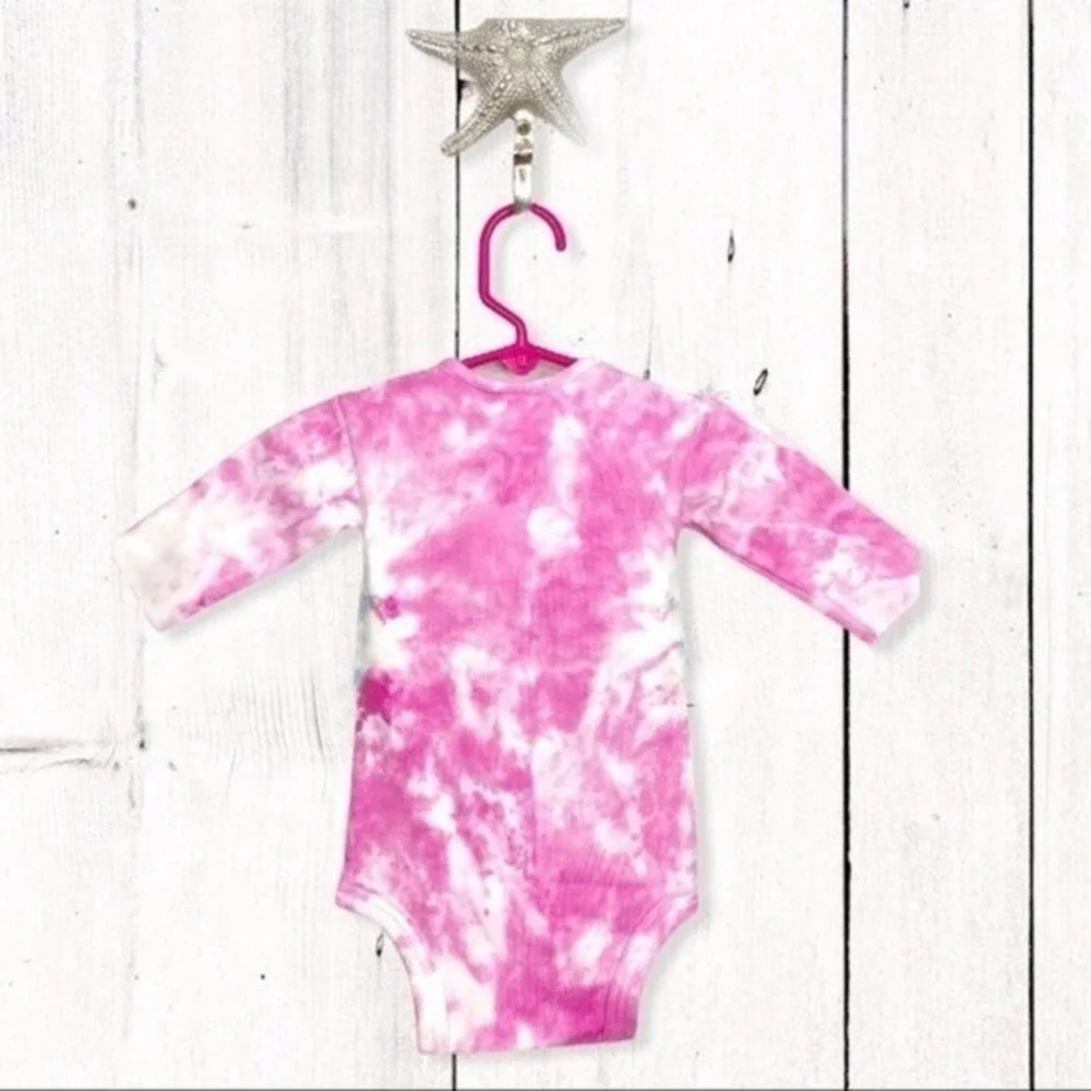 NWT 6 Month Tie Dye Tiny Bundles‎ Heart Bodysuit & Hat